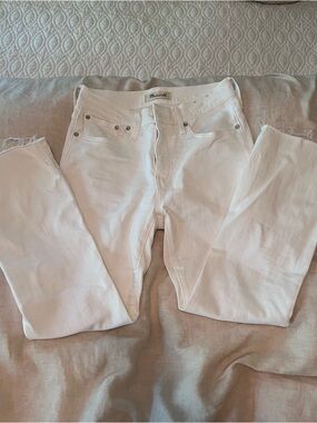 Madewell Midrise Kick out White Straight-Leg Jeans